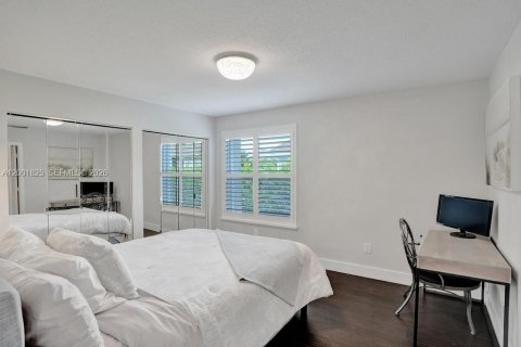 Снять в аренду виллу или дом в Паркленд, Флорида 5 спален, 255.11м2, № 2066350 - фото 20