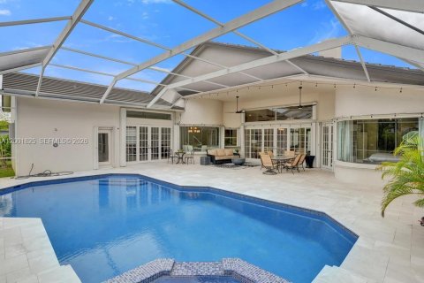 Снять в аренду виллу или дом в Паркленд, Флорида 5 спален, 255.11м2, № 2066350 - фото 30