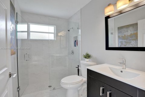 Снять в аренду виллу или дом в Паркленд, Флорида 5 спален, 255.11м2, № 2066350 - фото 12