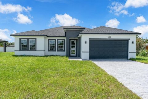 House in Ocala, Florida 4 bedrooms, 174.47 sq.m. № 2321052 - photo 2