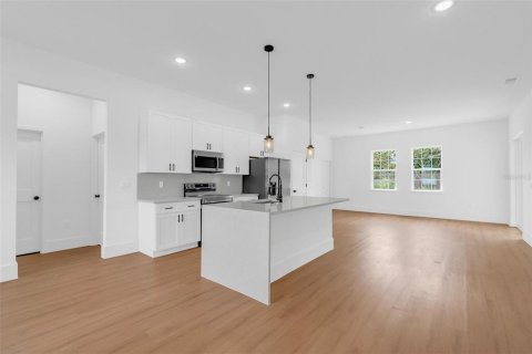 House in Ocala, Florida 4 bedrooms, 174.47 sq.m. № 2321052 - photo 18