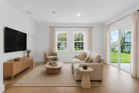 House in Ocala, Florida 4 bedrooms, 174.47 sq.m. № 2321052 - photo 7