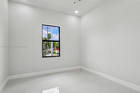 Villa ou maison à vendre à Fort Lauderdale, Floride: 3 chambres, 182.83 m2 № 2176900 - photo 13