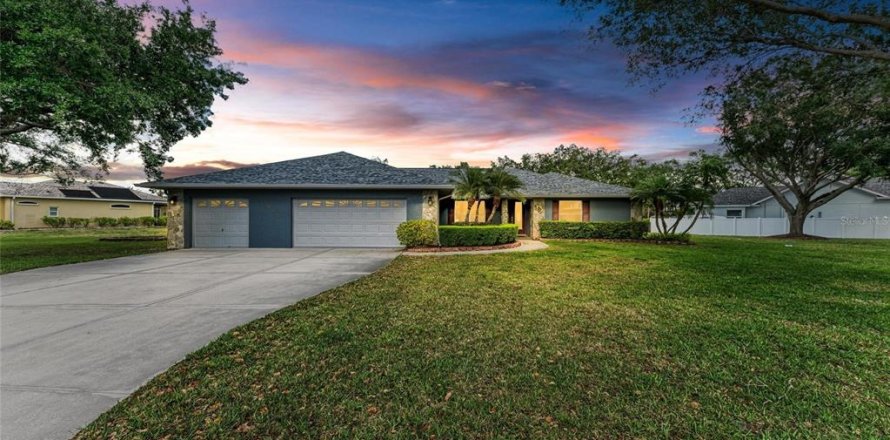 Villa ou maison à Bradenton, Floride 4 chambres, 317.45 m2 № 1618045