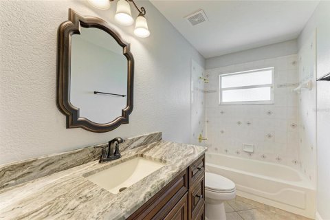 Villa ou maison à vendre à Bradenton, Floride: 4 chambres, 317.45 m2 № 1618045 - photo 29