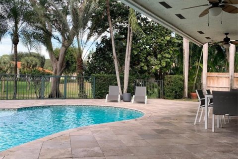 Casa en venta en Delray Beach, Florida, 3 dormitorios, 244.8 m2 № 2053466 - foto 27