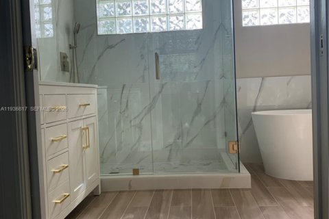 Casa en venta en Delray Beach, Florida, 3 dormitorios, 244.8 m2 № 2053466 - foto 18