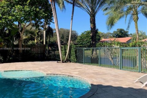 Casa en venta en Delray Beach, Florida, 3 dormitorios, 244.8 m2 № 2053466 - foto 29