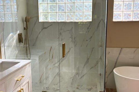 Casa en venta en Delray Beach, Florida, 3 dormitorios, 244.8 m2 № 2053466 - foto 19