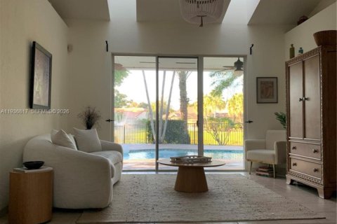 Casa en venta en Delray Beach, Florida, 3 dormitorios, 244.8 m2 № 2053466 - foto 13