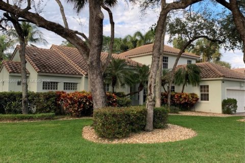 Casa en venta en Delray Beach, Florida, 3 dormitorios, 244.8 m2 № 2053466 - foto 2
