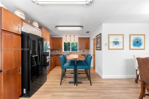 Casa en venta en Pompano Beach, Florida, 3 dormitorios, 172.33 m2 № 2008101 - foto 6