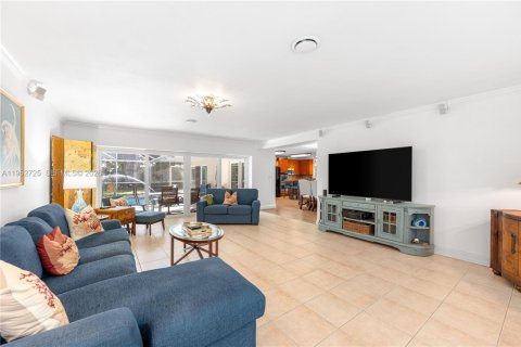 Casa en venta en Pompano Beach, Florida, 3 dormitorios, 172.33 m2 № 2008101 - foto 10