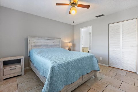 Condominio en venta en Seminole, Florida, 2 dormitorios, 94.76 m2 № 1767733 - foto 16