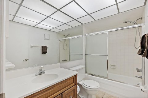 Condominio en venta en Seminole, Florida, 2 dormitorios, 94.76 m2 № 1767733 - foto 19