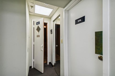 Condominio en venta en Tampa, Florida, 2 dormitorios, 112.32 m2 № 2135218 - foto 9