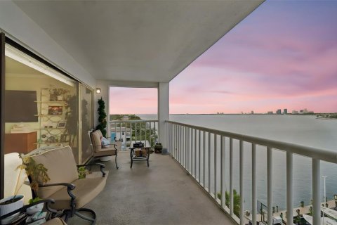 Condominio en venta en Tampa, Florida, 2 dormitorios, 112.32 m2 № 2135218 - foto 12