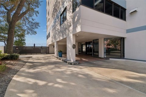 Condominio en venta en Tampa, Florida, 2 dormitorios, 112.32 m2 № 2135218 - foto 3
