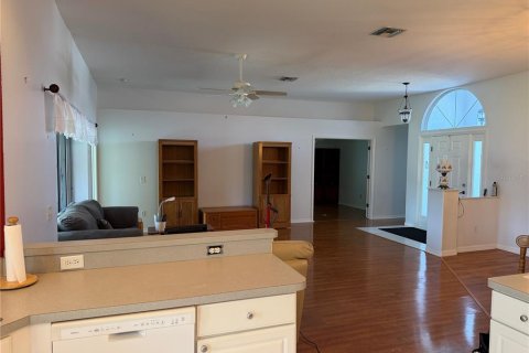 Villa ou maison à vendre à Oldsmar, Floride: 2 chambres, 156.82 m2 № 2419925 - photo 8