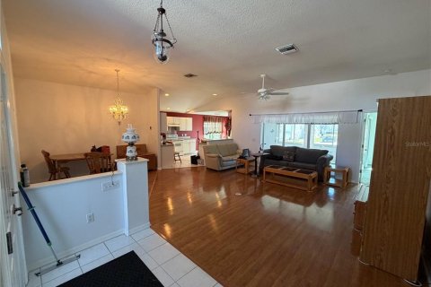 Villa ou maison à vendre à Oldsmar, Floride: 2 chambres, 156.82 m2 № 2419925 - photo 16