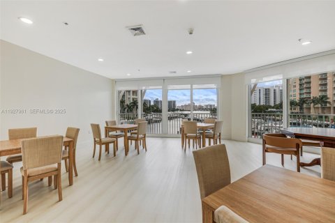 Купить кондоминиум в Авентура, Флорида 2 спальни, 149.57м2, № 1990184 - фото 23