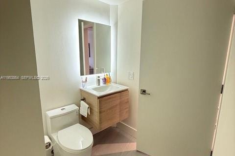 Condo in Miami Beach, Florida, 1 bedroom  № 2019749 - photo 14