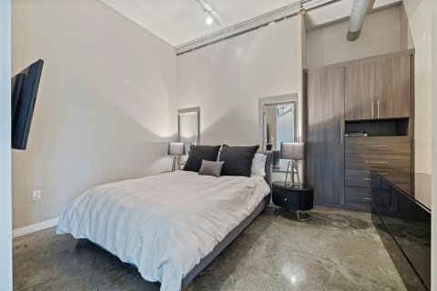 Купить кондоминиум в Тампа, Флорида 7 комнат, 158.49м2, № 2203972 - фото 24