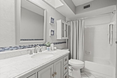 Touwnhouse à vendre à Indian Rocks Beach, Floride: 2 chambres, 112.41 m2 № 1675343 - photo 22