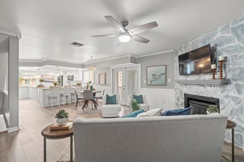 Touwnhouse à vendre à Indian Rocks Beach, Floride: 2 chambres, 112.41 m2 № 1675343 - photo 6
