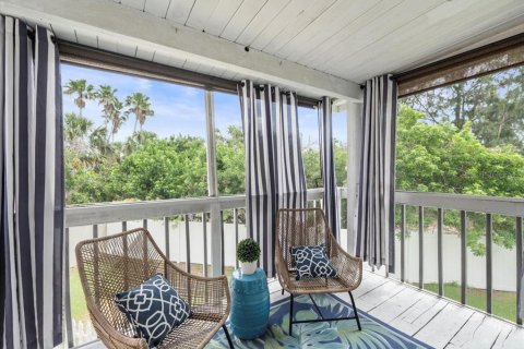 Touwnhouse à vendre à Indian Rocks Beach, Floride: 2 chambres, 112.41 m2 № 1675343 - photo 15