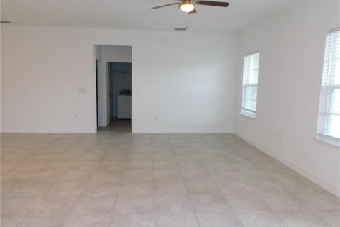 Casa en venta en Ocala, Florida, 4 dormitorios, 146.6 m2 № 2381254 - foto 7