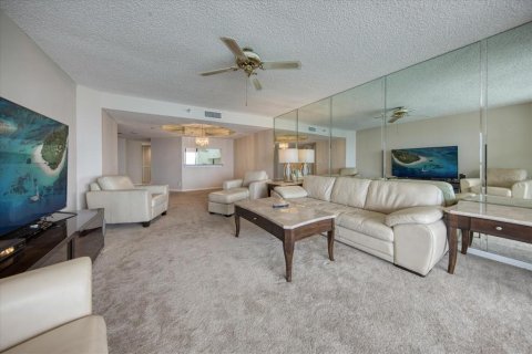 Copropriété à louer à Clearwater, Floride: 2 chambres, 145.86 m2 № 1720569 - photo 18