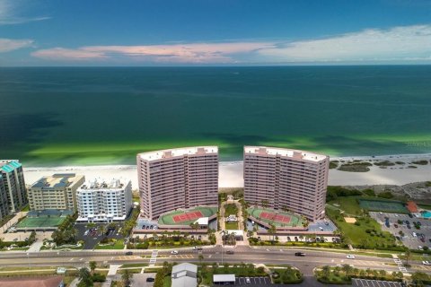 Copropriété à louer à Clearwater, Floride: 2 chambres, 145.86 m2 № 1720569 - photo 2