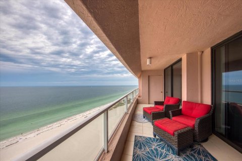 Copropriété à louer à Clearwater, Floride: 2 chambres, 145.86 m2 № 1720569 - photo 6