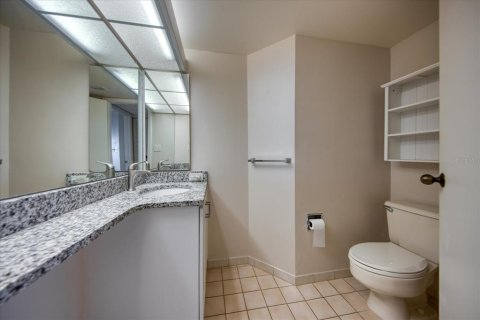 Copropriété à louer à Clearwater, Floride: 2 chambres, 145.86 m2 № 1720569 - photo 12