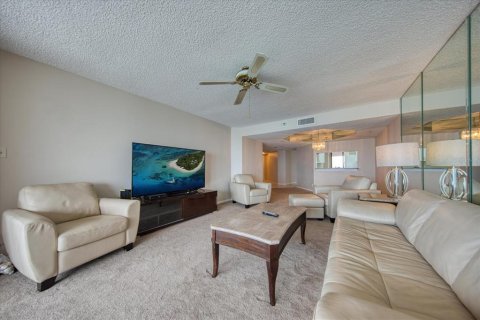 Copropriété à louer à Clearwater, Floride: 2 chambres, 145.86 m2 № 1720569 - photo 17