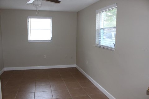 Apartment in New Port Richey, Florida 2 bedrooms, 69.68 sq.m. № 2314249 - photo 10