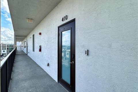 Купить кондоминиум в Дорал, Флорида 2 спальни, 104.42м2, № 1698559 - фото 19
