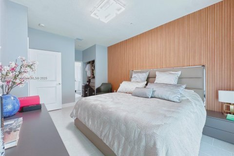 Купить кондоминиум в Дорал, Флорида 2 спальни, 104.42м2, № 1698559 - фото 6