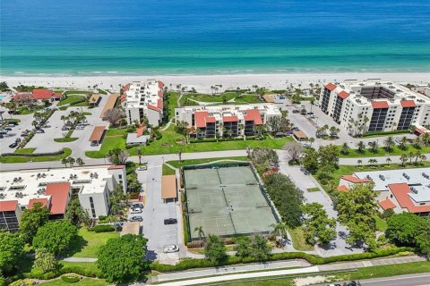 Condo in Longboat Key, Florida, 2 bedrooms  № 1904197 - photo 28