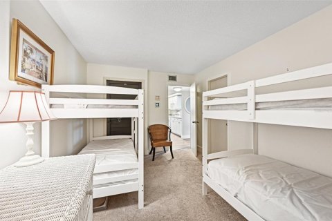 Condo in Longboat Key, Florida, 2 bedrooms  № 1904197 - photo 16