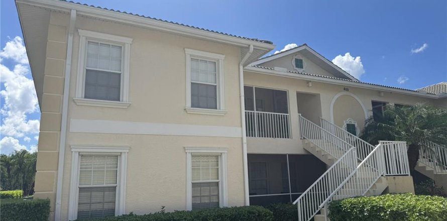 Condo à Venice, Floride, 2 chambres  № 2423710