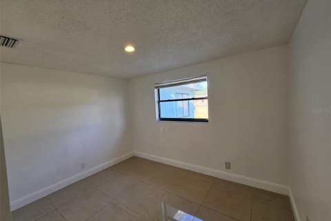 Villa ou maison à vendre à Apollo Beach, Floride: 3 chambres, 79.52 m2 № 2102970 - photo 8