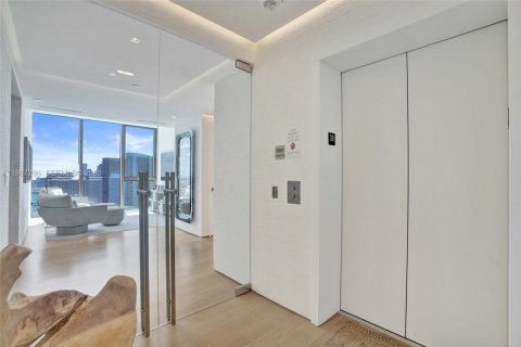 Copropriété à vendre à Miami, Floride: 5 chambres, 368.45 m2 № 2153703 - photo 22