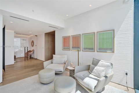 Copropriété à vendre à Miami, Floride: 5 chambres, 368.45 m2 № 2153703 - photo 13