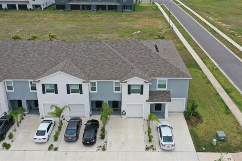 Townhouse in Wesley Chapel, Florida 3 bedrooms, 155.43 sq.m. № 1626797 - photo 26