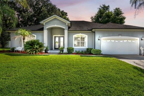 Casa en Lakeland, Florida 4 dormitorios, 215.35 m2 № 2371745