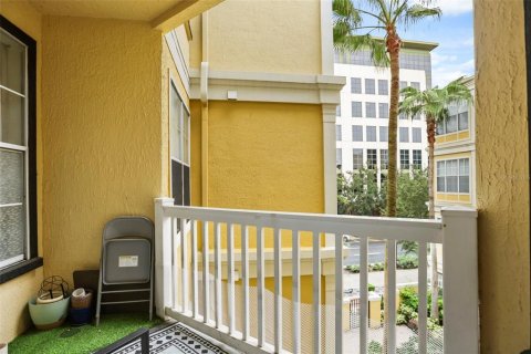 Condo in Orlando, Florida, 2 bedrooms  № 2400325 - photo 17