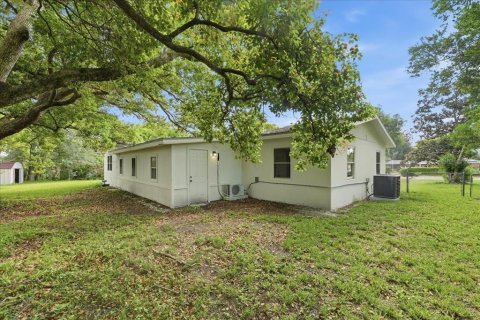 Villa ou maison à vendre à Deltona, Floride: 4 chambres, 170.75 m2 № 2272738 - photo 26