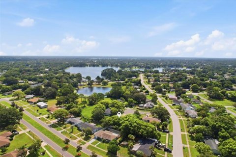 Villa ou maison à vendre à Deltona, Floride: 4 chambres, 170.75 m2 № 2272738 - photo 29